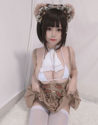 泳装