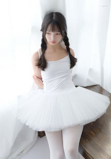 博士生媳妇周莹