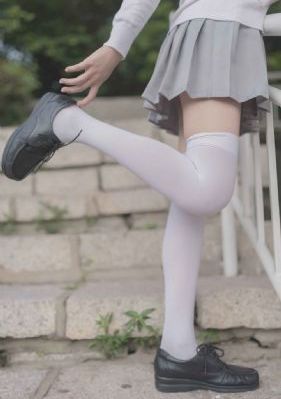 泽井芽衣女教师av片