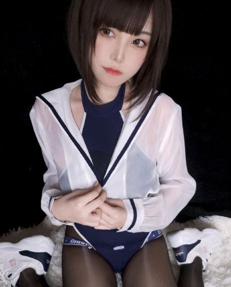 小雪被老外黑人撑破了视频