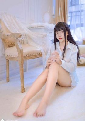 春潮烂漫海潮红