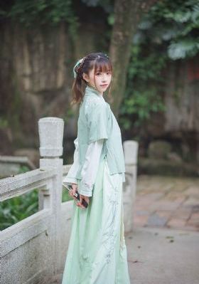 大胸女友2在线播放