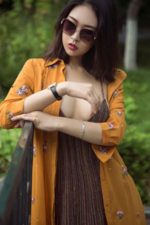 春潮海棠
