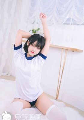 轻佻黑寡妇