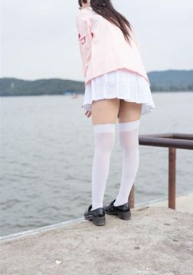 从路人角色开始的探索英雄谭
