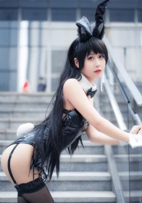 小小彬