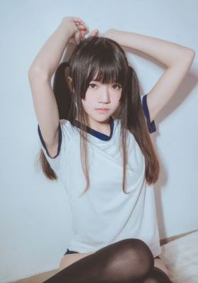 少年掉进蛇洞被蛇改造成怪物